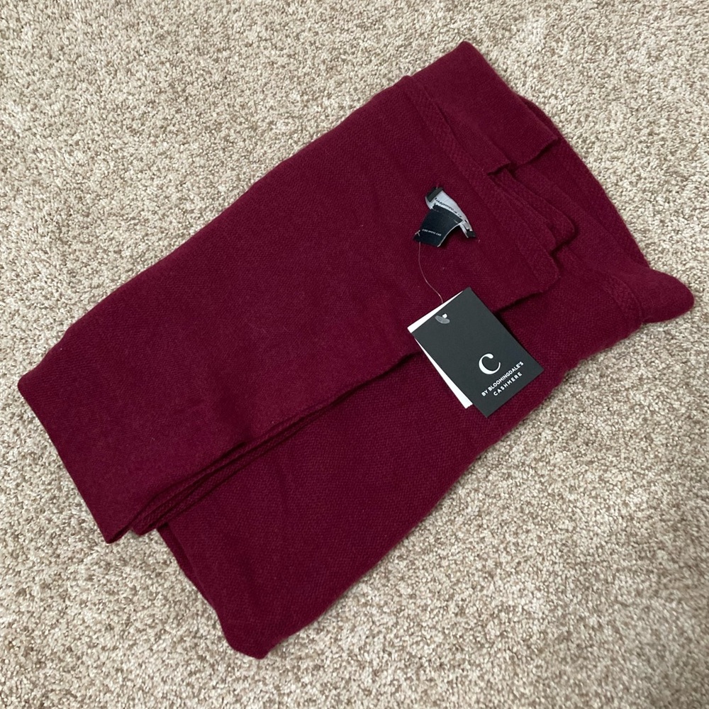C by Bloomingdale’s | Cashmere Scarf